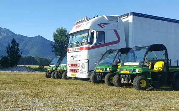 Bezorging en ophaling van gehuurde Gators, golfkarren en offroad voertuigen door gator-huren.nl